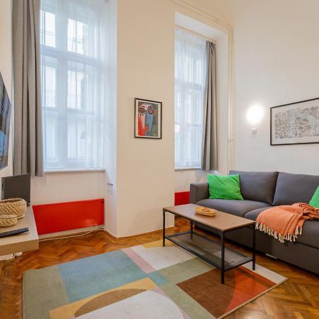 Dorotea - Cosy Home In The Heart Of Budapest Luaran gambar