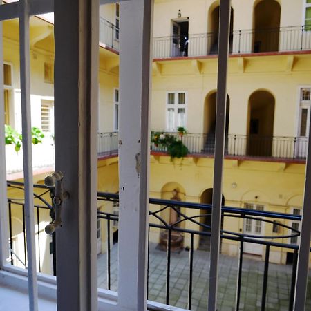 Dorotea - Cosy Home In The Heart Of Budapest Luaran gambar