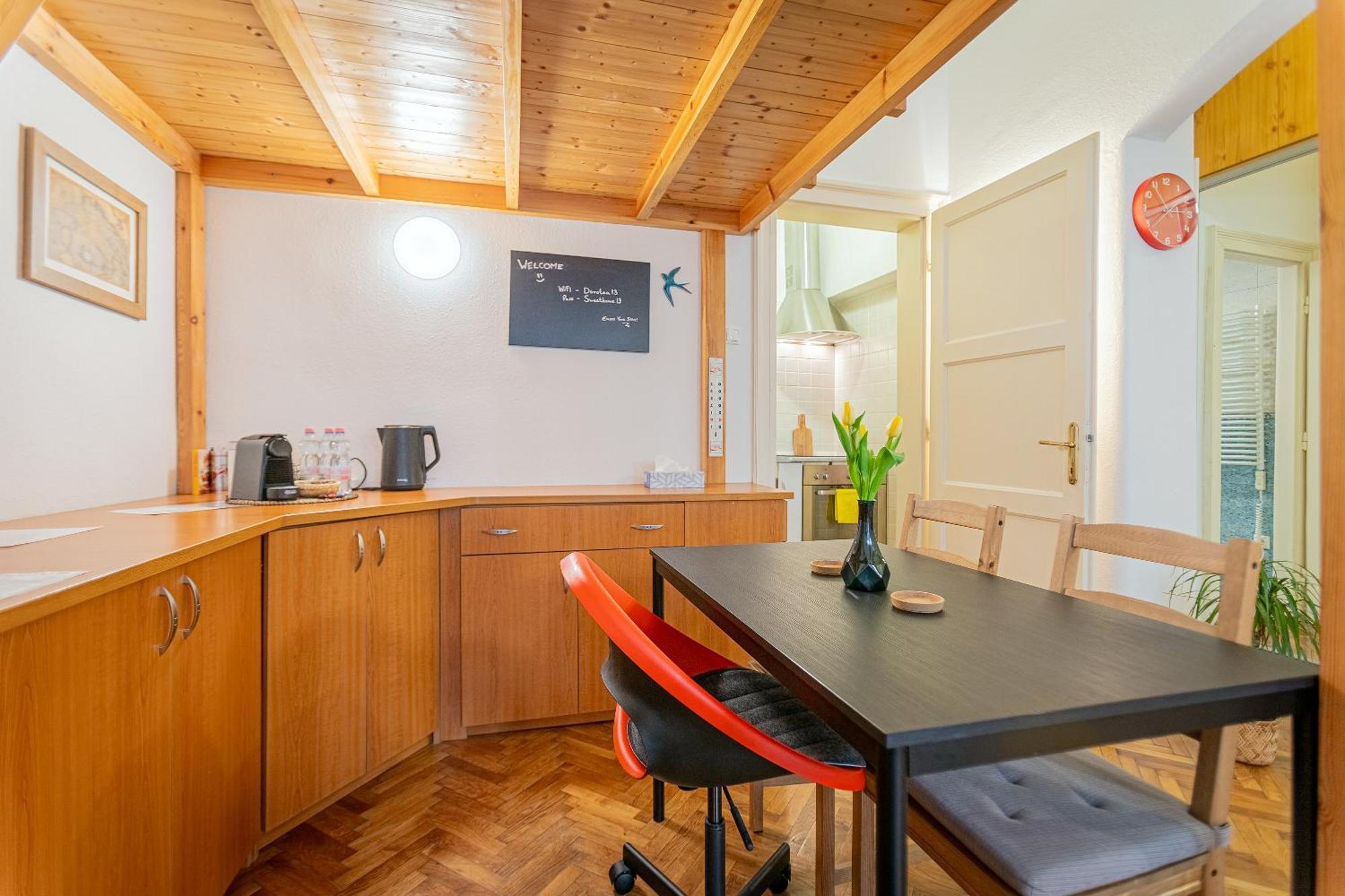 Dorotea - Cosy Home In The Heart Of Budapest Luaran gambar